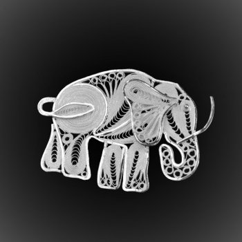 Broche Eléphant en broderie d'argent Broche Eléphant en broderie d'argent
