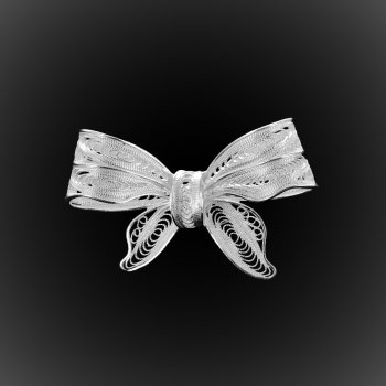 Broche Noeud élégant en broderie d'argent Broche Noeud élégant en broderie d'argent