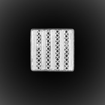 Broche Pendentif Carré en broderie d'argent Broche Pendentif Carré en broderie d'argent