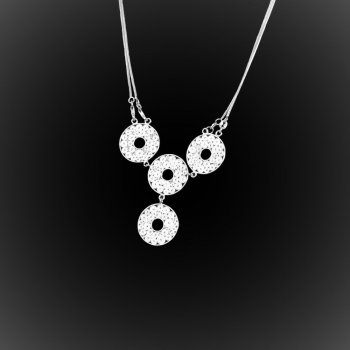 Collier Moonlight en broderie d'argent Collier Moonlight en broderie d'argent