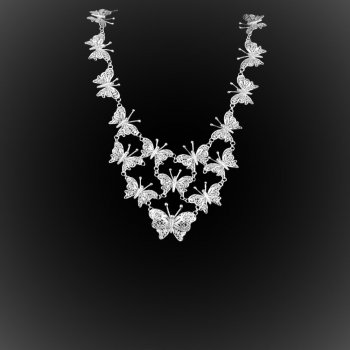 Collier Lovely Butterfly en broderie d'argent Collier Lovely Butterfly en broderie d'argent