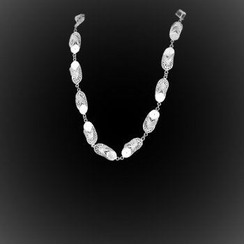 Collier Out of office en broderie d'argent Collier Out of office en broderie d'argent
