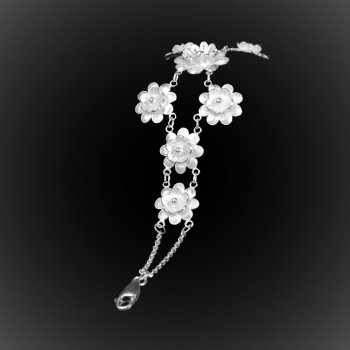 Bracelet Pushing Daisies cascade en broderie d'argent Bracelet Pushing Daisies cascade en broderie d'argent