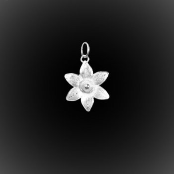 Pendentif Lotus d'argent brodé Pendentif Lotus d'argent brodé