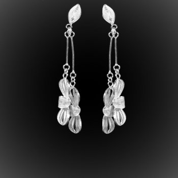 Boucles d'oreilles Elio en broderie d'argent Boucles d'oreilles Elio en broderie d'argent
