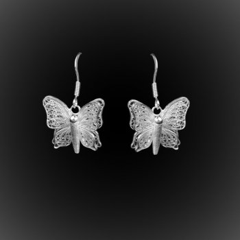 Boucles d'oreilles Butterfly en broderie d'argent Boucles d'oreilles Butterfly en broderie d'argent