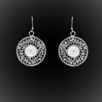 Boucles d'oreilles Google en broderie d'argent Boucles d'oreilles Google en broderie d'argent