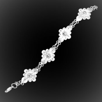 Bracelet Fleur de losange en broderie d'argent Bracelet Fleur de losange en broderie d'argent