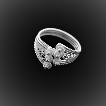 Bague Stella en broderie d'argent Bague Stella en broderie d'argent